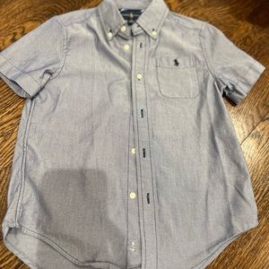 Excellent condition! Polo short sleeve button down.